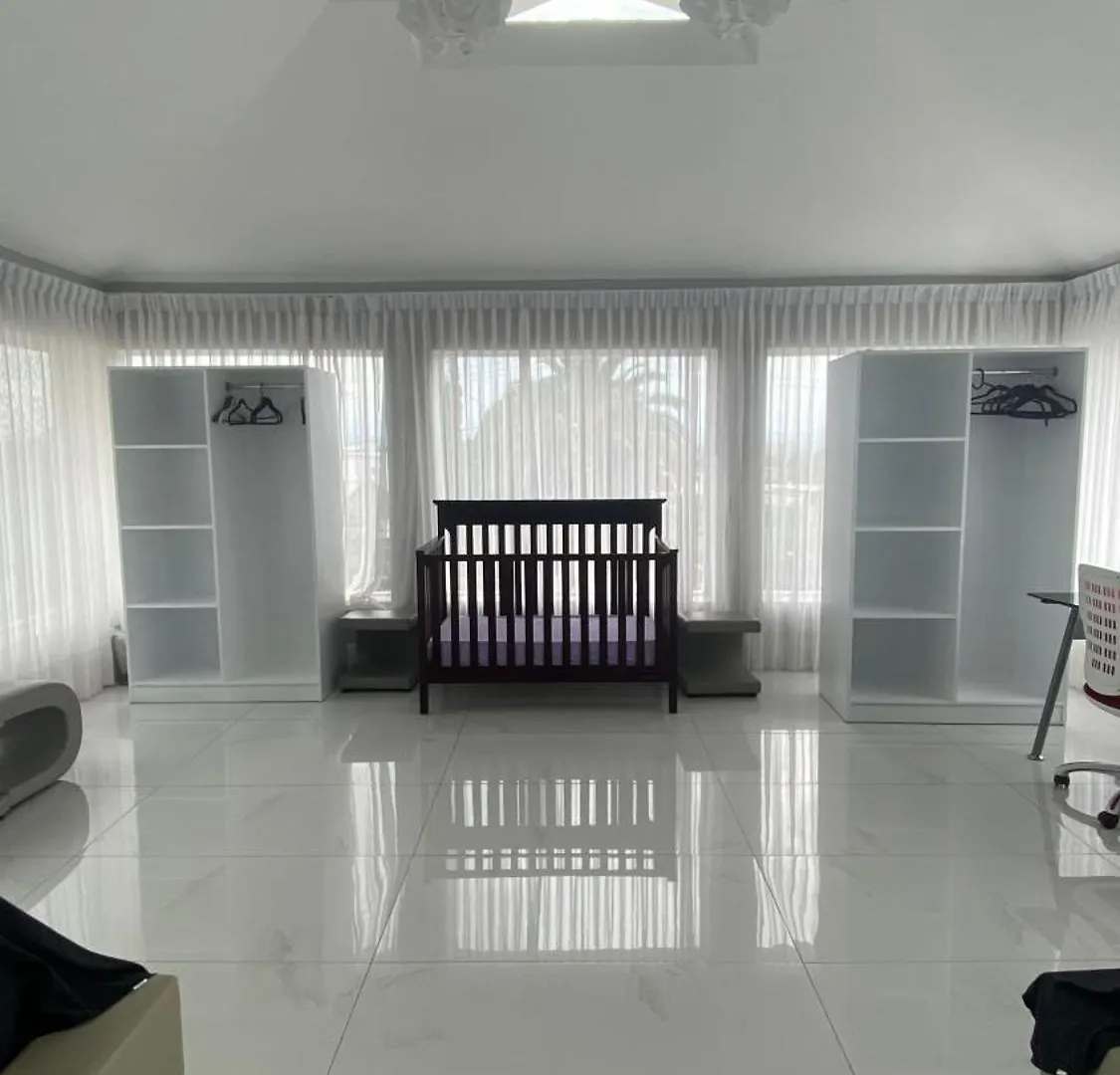 הוילה סנטיאגו דה לוס קבאלרוס Luxury Mansion 7Br Heated Pool Cook Included 0*,