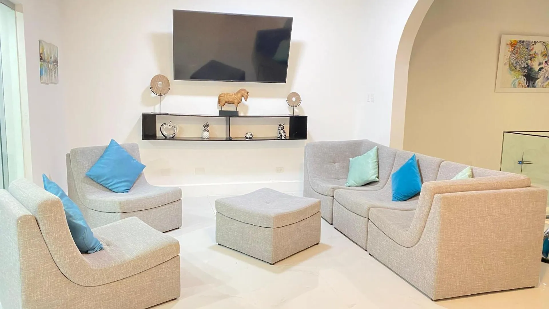 הוילה סנטיאגו דה לוס קבאלרוס Luxury Mansion 7Br Heated Pool Cook Included 0*,